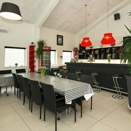 Semesterbostad Egsmark Strand Sleeps 36 Wifi Ebeltoft