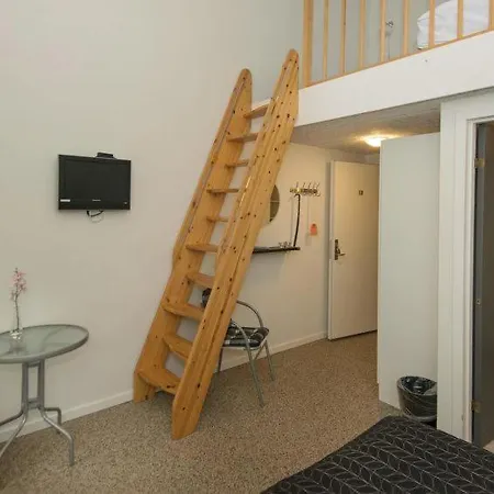 Holiday home Egsmark Strand Sleeps 36 Wifi *